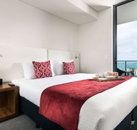 Ramada by Wyndham VetroBlu Scarborough Beach - Accommodation Sunshine Coast