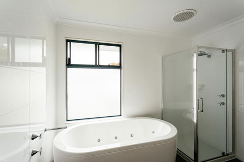 Dolphin Lodge Albany - Self Contained Apartments At Middleton Beach - Accommodation Sunshine Coast 37