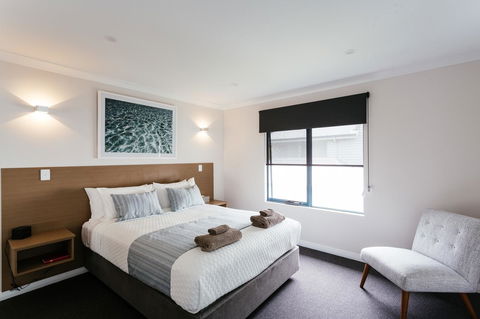 Dolphin Lodge Albany - Self Contained Apartments At Middleton Beach - Accommodation Sunshine Coast 36
