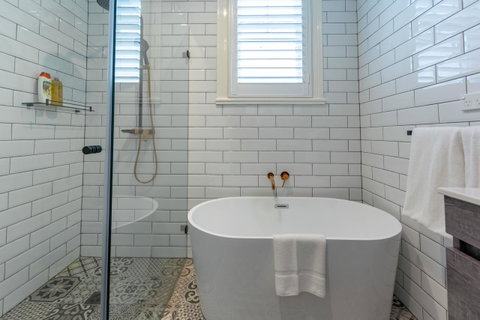 Heritage Townhouse Near Harbour Bridge - Accommodation Sunshine Coast 2