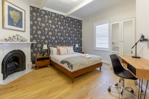 Heritage Townhouse Near Harbour Bridge - Accommodation Sunshine Coast 26