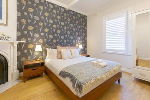 Heritage Townhouse Near Harbour Bridge - Accommodation Sunshine Coast 36