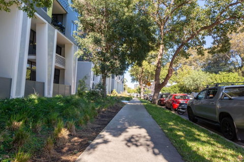 Inner City Stylish Apt Walk To Green Square - Accommodation Sunshine Coast 15