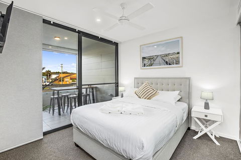 Rockpool 2 Sawtell Beach - Just Steps To Restaurants And 2 Min Stroll To Beach! - Accommodation Sunshine Coast 7