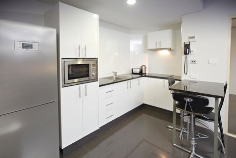 Jesmond Executive Villas - Accommodation Sunshine Coast 22