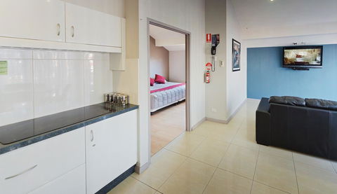 Jesmond Executive Villas - Accommodation Sunshine Coast 32