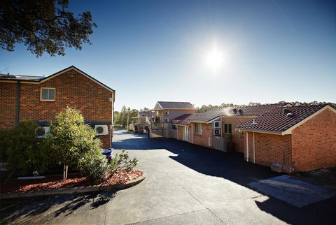 Jesmond Executive Villas - Accommodation Sunshine Coast 12
