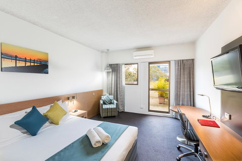 Metro Hotel Miranda - Accommodation Sunshine Coast 24