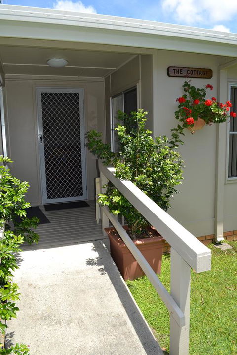 Sundial Holiday Units - Accommodation Sunshine Coast 22