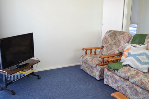 Sundial Holiday Units - Accommodation Sunshine Coast 41