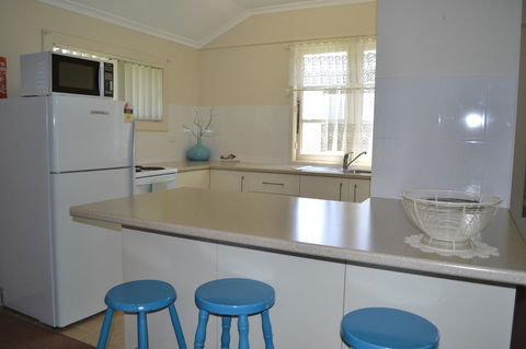 Sundial Holiday Units - Accommodation Sunshine Coast 19