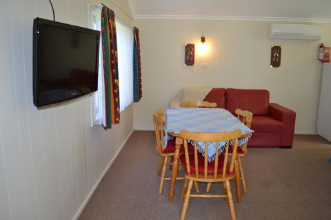 Sundial Holiday Units - Accommodation Sunshine Coast 21