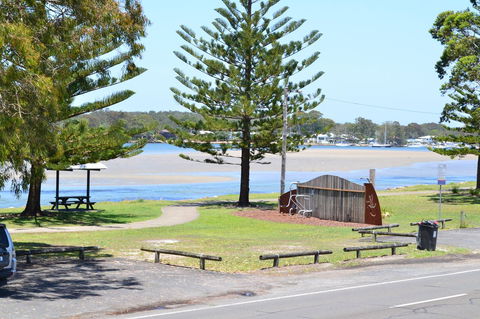 Sundial Holiday Units - Accommodation Sunshine Coast 6