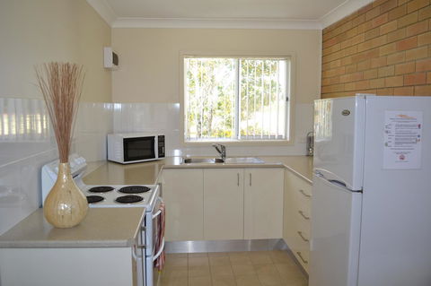 Sundial Holiday Units - Accommodation Sunshine Coast 20