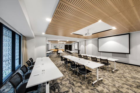 Vibe Hotel North Sydney - Accommodation Sunshine Coast 10