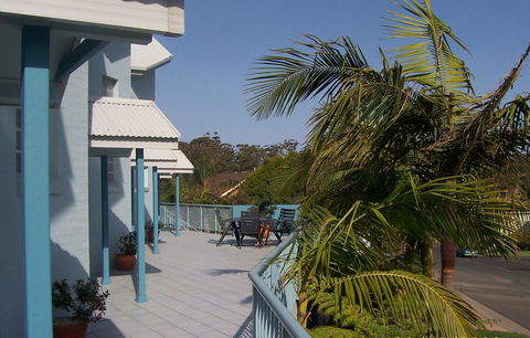Breakers Apartments - Accommodation Sunshine Coast 14