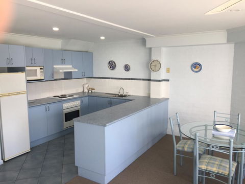 Breakers Apartments - Accommodation Sunshine Coast 8