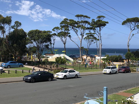 Breakers Apartments - Accommodation Sunshine Coast 5