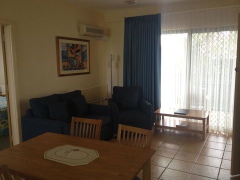 Oxley Cove Holiday Apartment - Accommodation Sunshine Coast 15