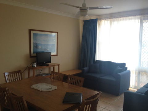 Oxley Cove Holiday Apartment - Accommodation Sunshine Coast 12