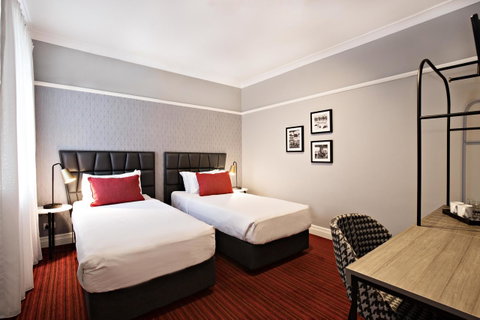 No 9 Springfield - Accommodation Sunshine Coast 23