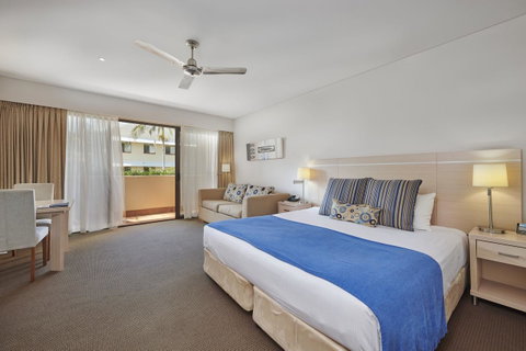 Waves Byron Bay - Accommodation Sunshine Coast 27