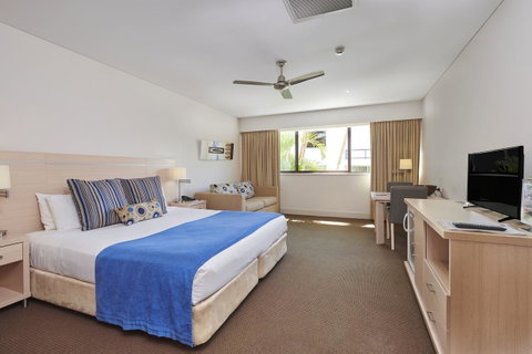 Waves Byron Bay - Accommodation Sunshine Coast 35
