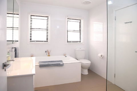 Refuge Cove On Pittwater - Accommodation Sunshine Coast 7