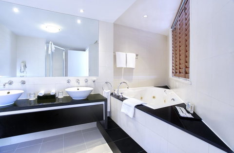 Crowne Plaza Sydney Coogee Beach, An IHG Hotel - Accommodation Sunshine Coast 22