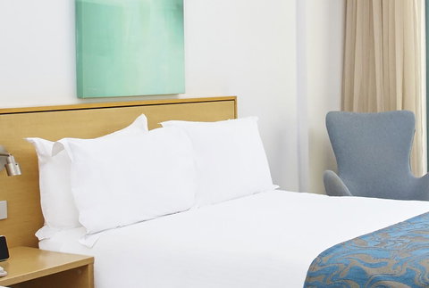 Crowne Plaza Sydney Coogee Beach, An IHG Hotel - Accommodation Sunshine Coast 15