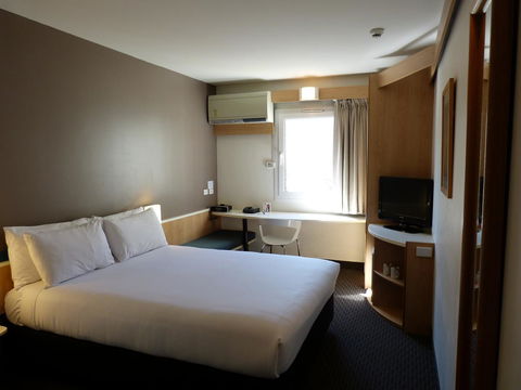 Ibis Thornleigh - Accommodation Sunshine Coast 3