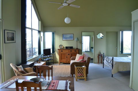 Bundle Hill Cottages - Accommodation Sunshine Coast 44