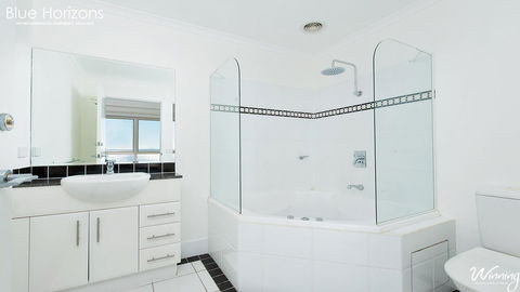 Blue Horizons, Unit 808, 41-45 Shoal Bay Road - Accommodation Sunshine Coast 14