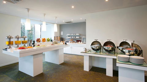 BEST WESTERN PLUS Apollo Hotel Newcastle - Accommodation Sunshine Coast 14