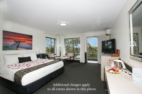 BEST WESTERN PLUS Apollo Hotel Newcastle - Accommodation Sunshine Coast 16