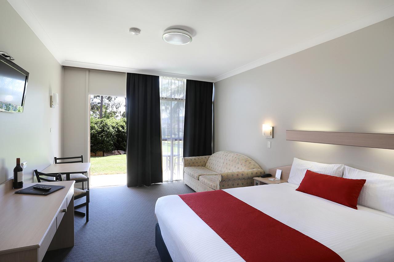 South Tamworth NSW Accommodation Sunshine Coast