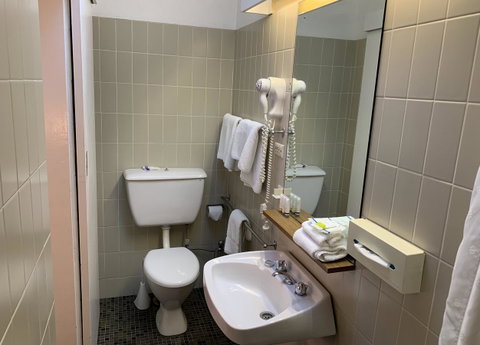 Econo Lodge Gateway Tamworth - Accommodation Sunshine Coast 8