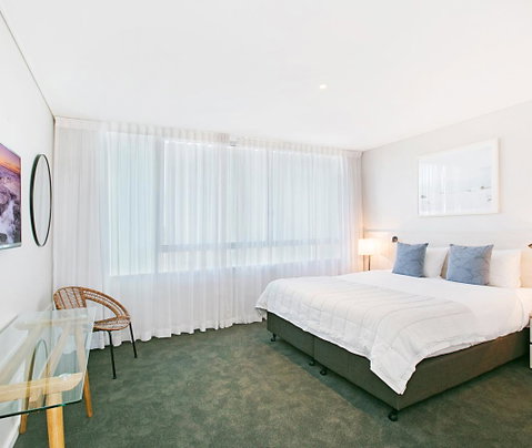 Oaks Nelson Bay Lure Suites - Accommodation Sunshine Coast 2