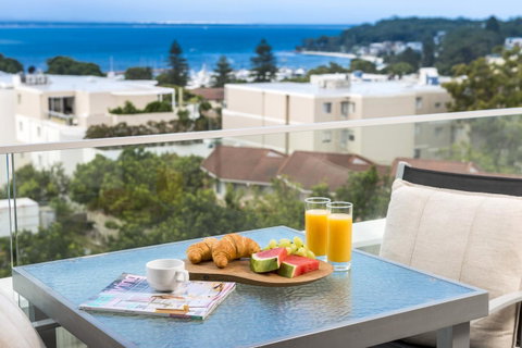 Oaks Nelson Bay Lure Suites - Accommodation Sunshine Coast 6