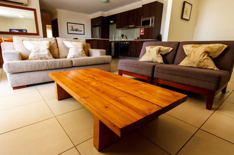 Byron Bay Hotel And Apartments - Accommodation Sunshine Coast 14