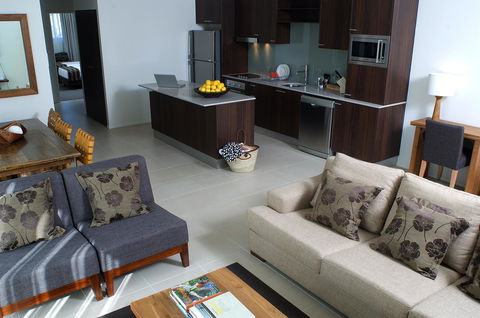 Byron Bay Hotel And Apartments - Accommodation Sunshine Coast 16