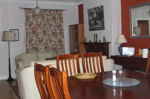 Boot Makers Cottage - Accommodation Sunshine Coast 5