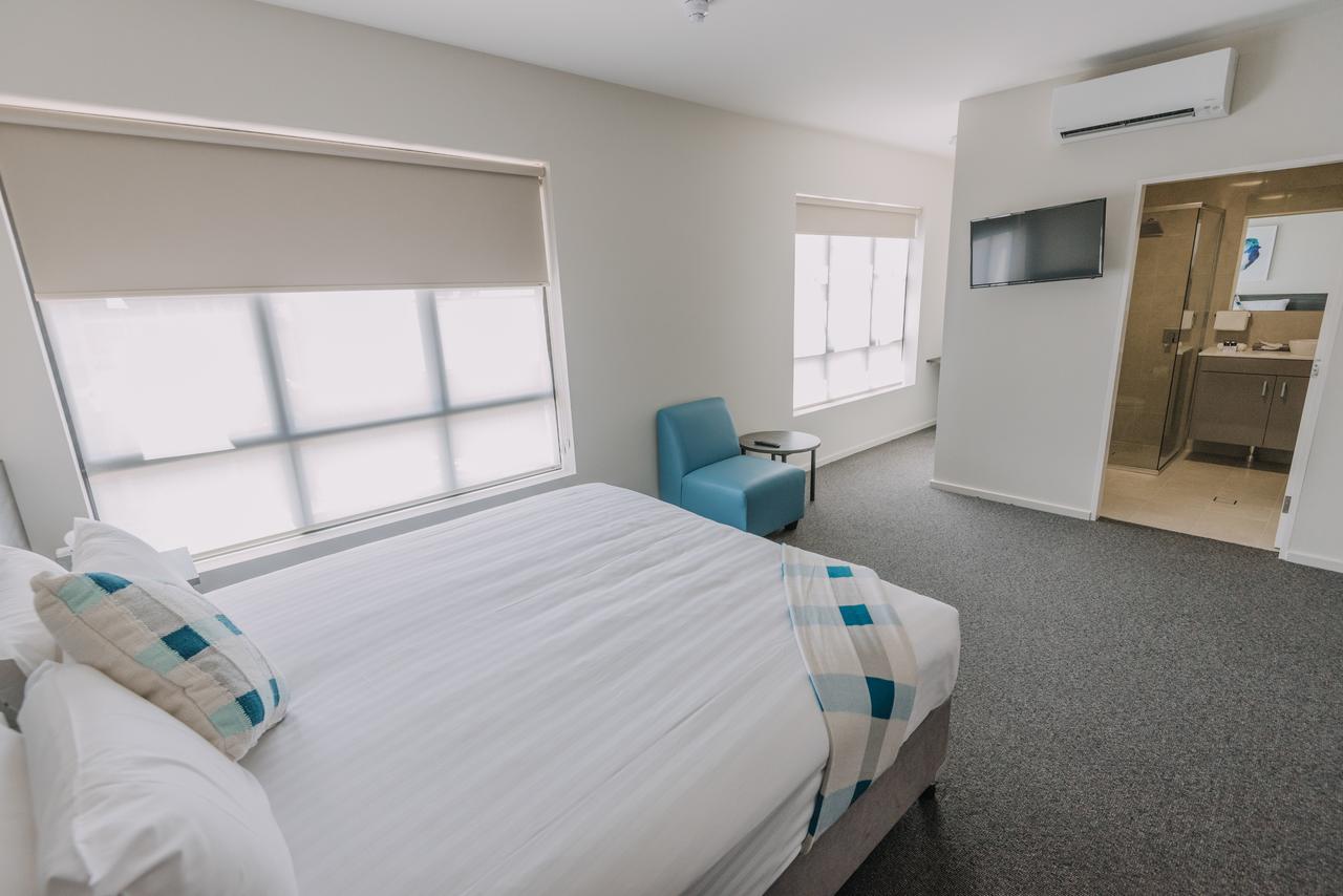 Hamilton South NSW Accommodation Sunshine Coast