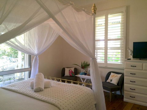 Arcadia House - Accommodation Sunshine Coast 2