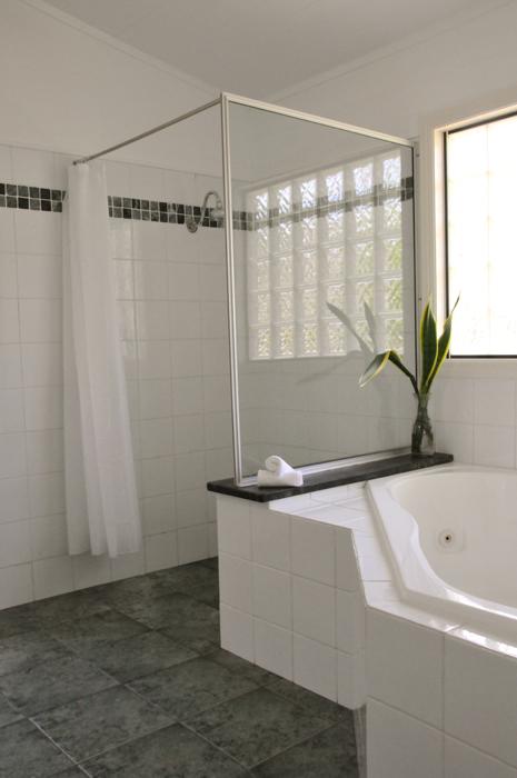 Arcadia House - Accommodation Sunshine Coast 16