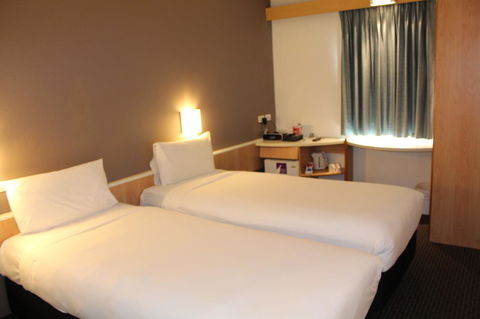 Ibis Newcastle - Accommodation Sunshine Coast 14