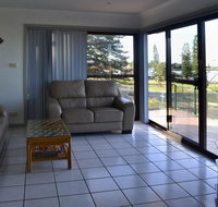 Oxley 8 at Tuncurry - Accommodation Sunshine Coast