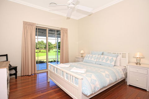 Terara Riverside Retreat - Accommodation Sunshine Coast 11