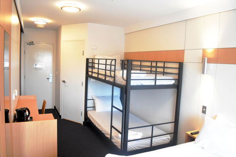 Ibis Budget - Gosford - Accommodation Sunshine Coast 5