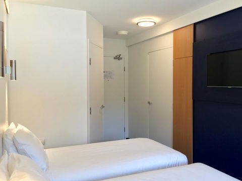 Ibis Budget - Gosford - Accommodation Sunshine Coast 21